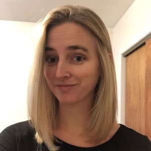 Meet your Posher, Lauren